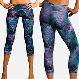 ☀️ ONZIE Geometric Capri Leggings Boho Navy Blue Yoga S/M Workout Athletic Pants